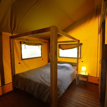 Luxury tent Tente Safari Eco 6 Personnes Castillon-Debats