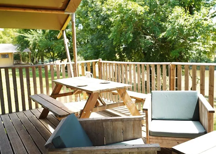 Tente Safari Eco 6 Personnes * Castillon-Debats