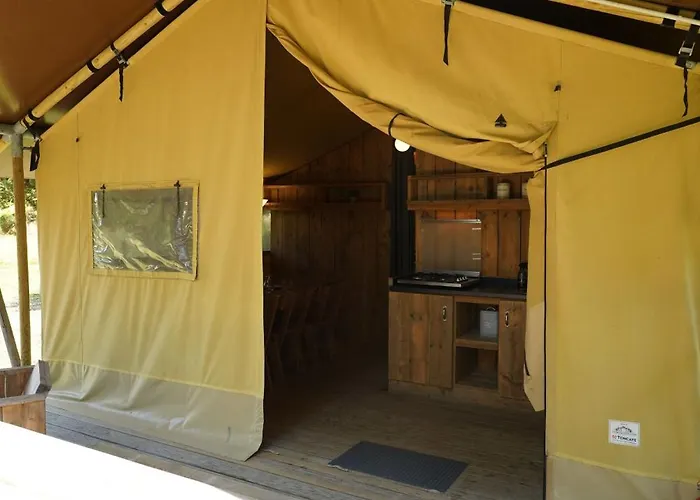 Tente Safari Eco 6 Personnes * Castillon-Debats